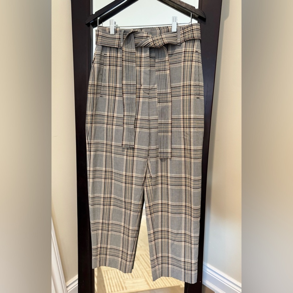 Aritzia Wilfred Gray And Black Dress Pants Classic Style (Us 8)